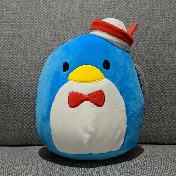 Squishmallows Other - Squishmallows 8" Tuxedo Sam